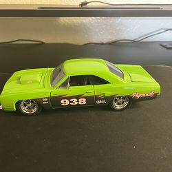 68 Plymouth Rd., Runner diecast model