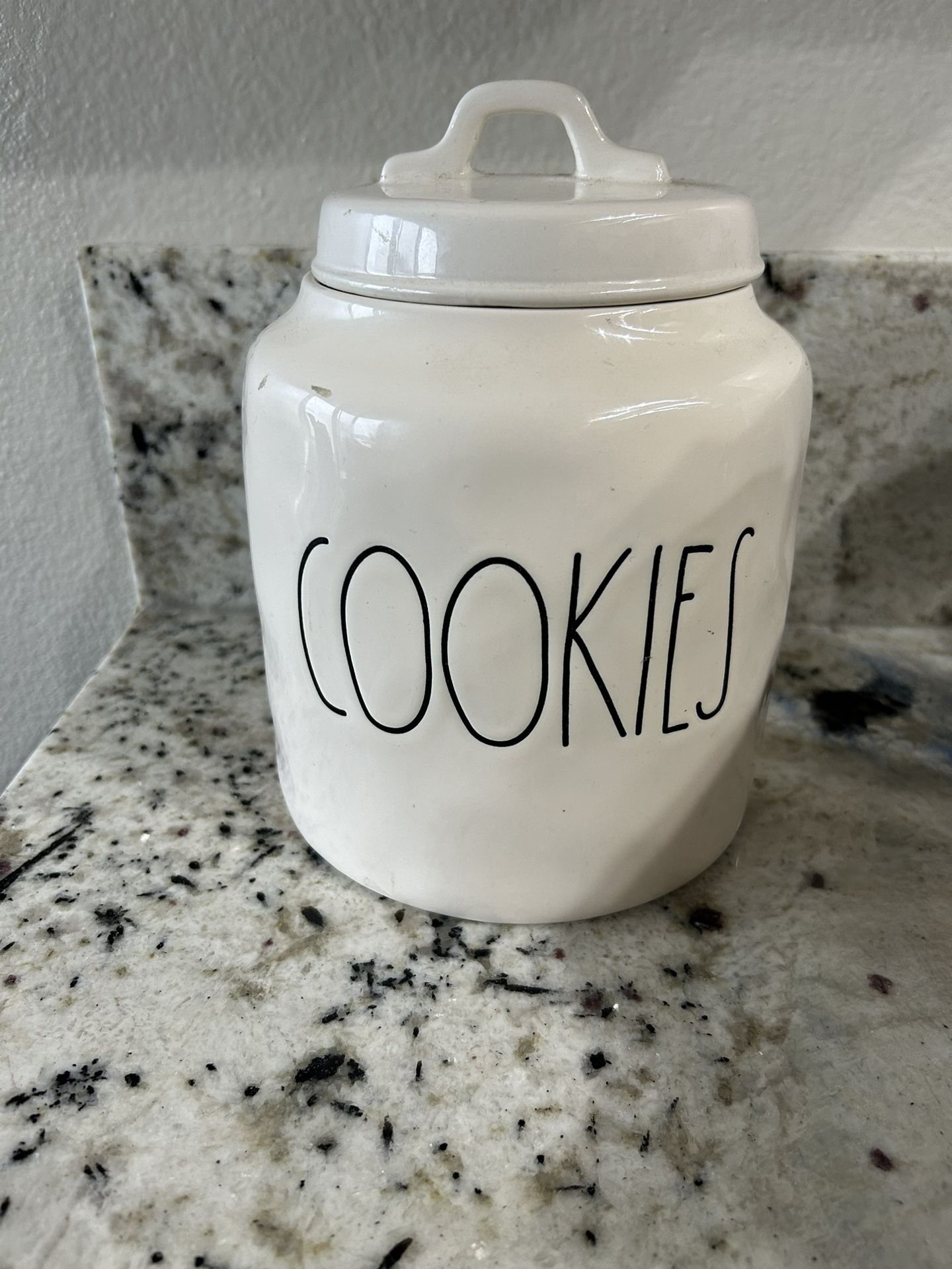 Rae Dunn Cookie Jar