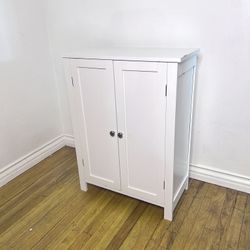 Like New Zeny White Wooden 2 Door Bathroom Cabinet Storage with 3 Shelves Free Standing
