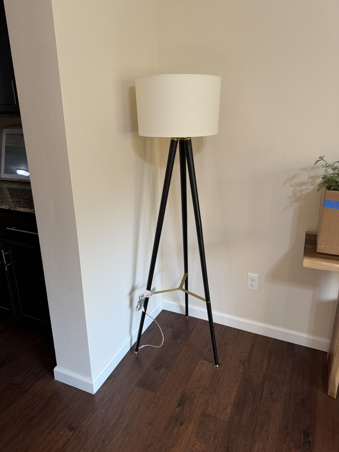 Target Lamp