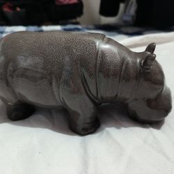 CERAMIC HIPPO