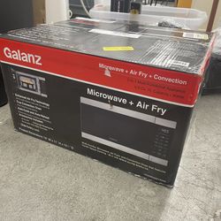 Galanz 0.9 Cu ft Air Fry Countertop Microwave, 900 Watts, Stainless Steel