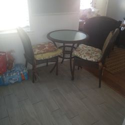 Small Table And Two Chairs 