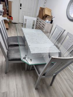 Dining Table Set