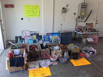 Antiques & Collectibles Estate lot Sale: 
TODAY 8AM TO 7PM  Pokémon, Hot wheels, Comics, Military 🪖