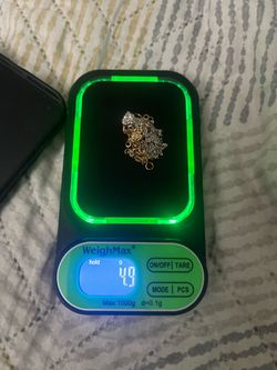 14k 4.9 grams