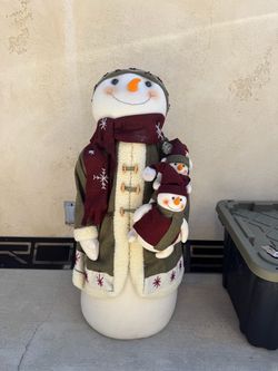 Plush Snowman Christmas Decoration with Mini Snowmen