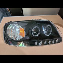 97-03 Ford F150 Headlights (USED)