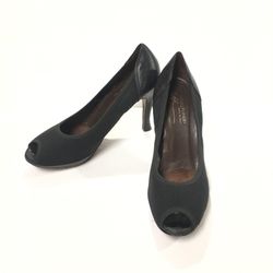 Donald J Pliner Zorya Black Peep Toe Heels 9.5M