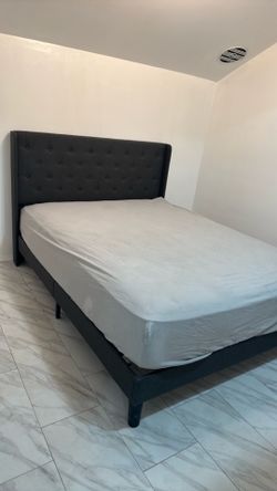 Cama y colchón