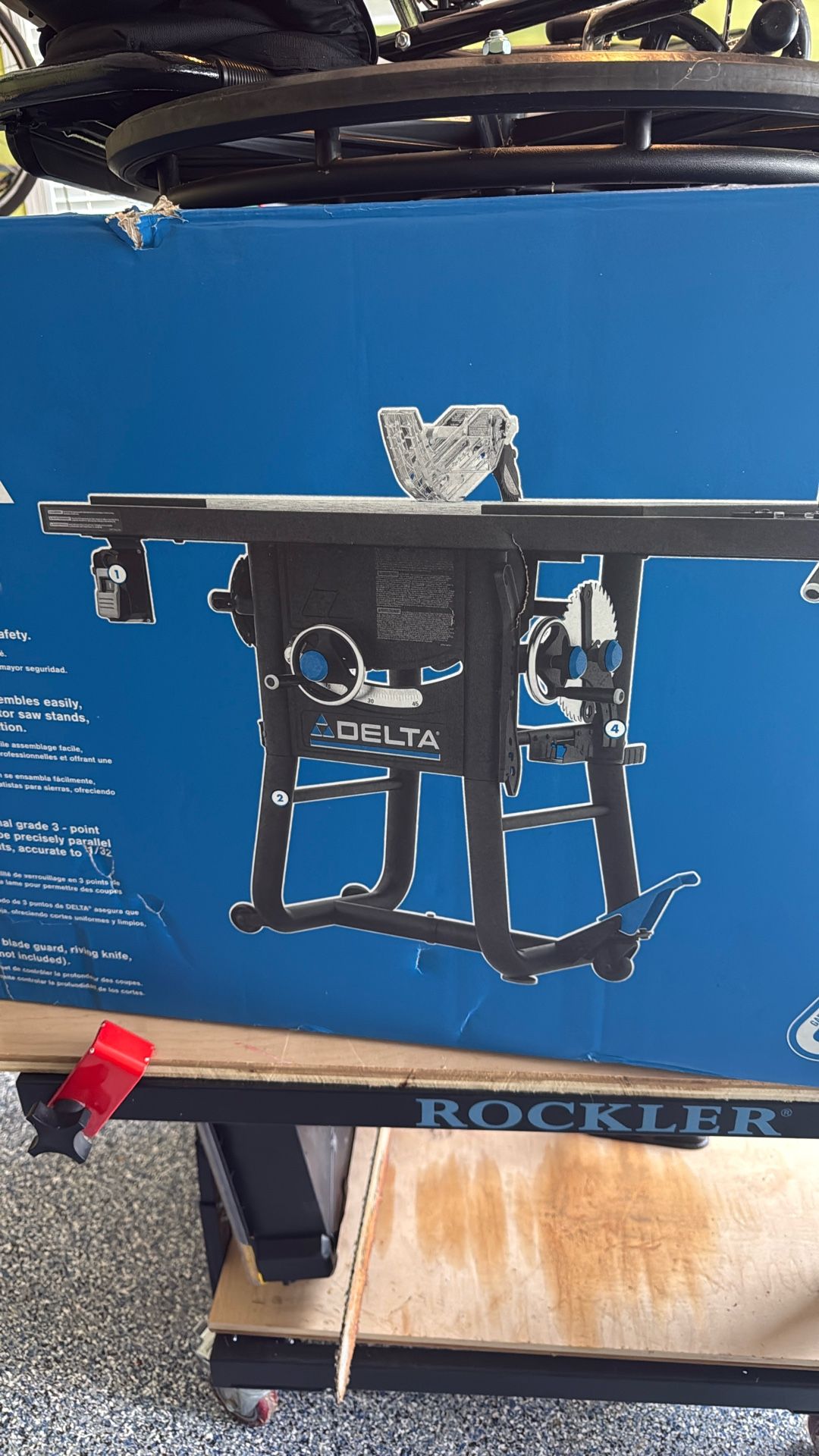 Dealt Table Saw
