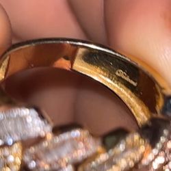 Gold Diamond Ring 