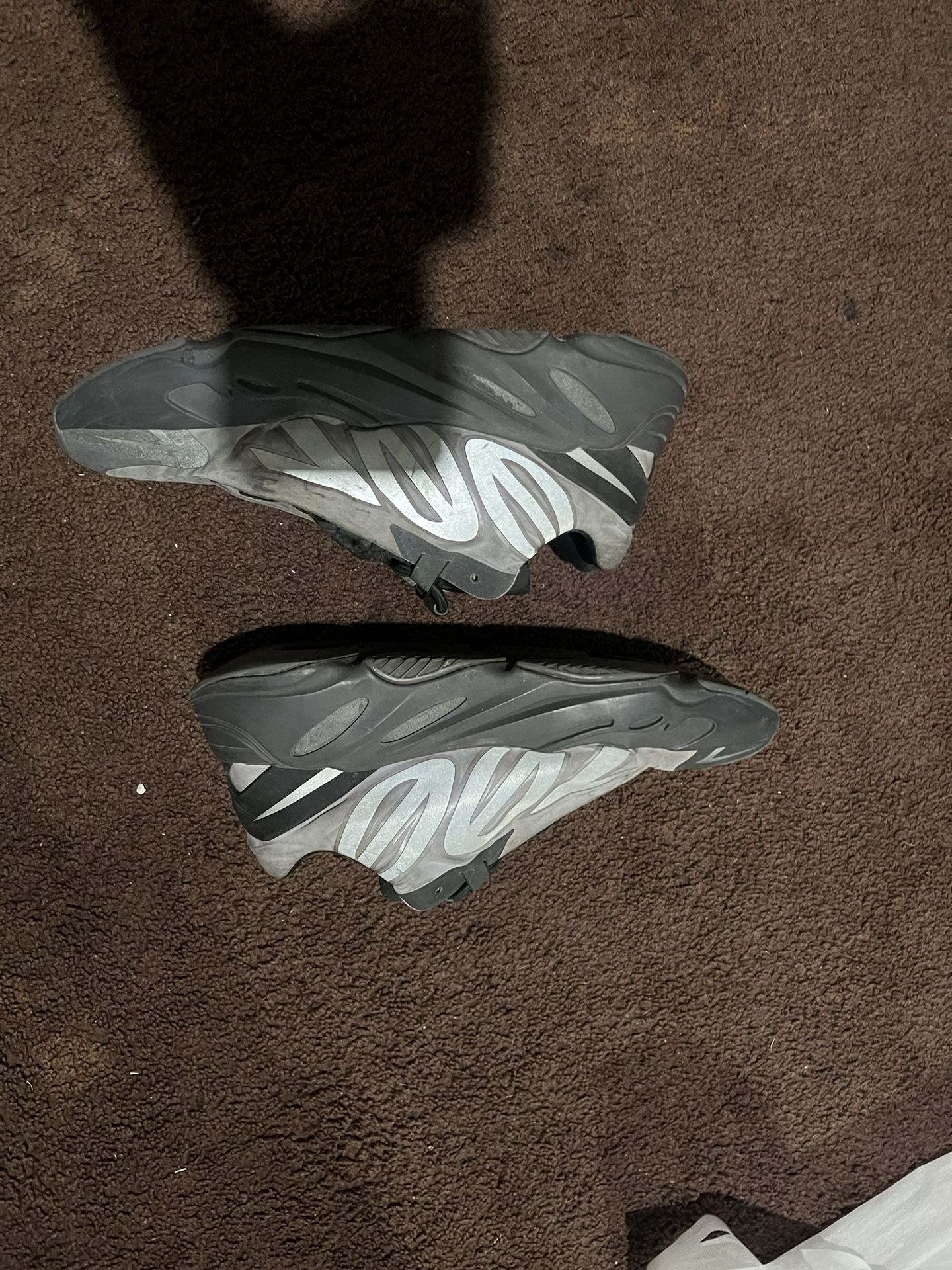 Yeezy 700