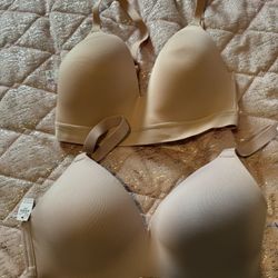 Nwt Set Of 2 Women’s 34d Wireless Bras 