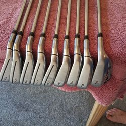 Mint Rare Taylormade  Sim 2 Max Irons New Grips