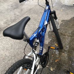 Mongoose Full Suspension 24”