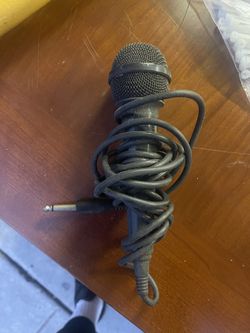 Microphone 