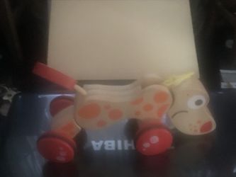 Perrito de madera de los 70os