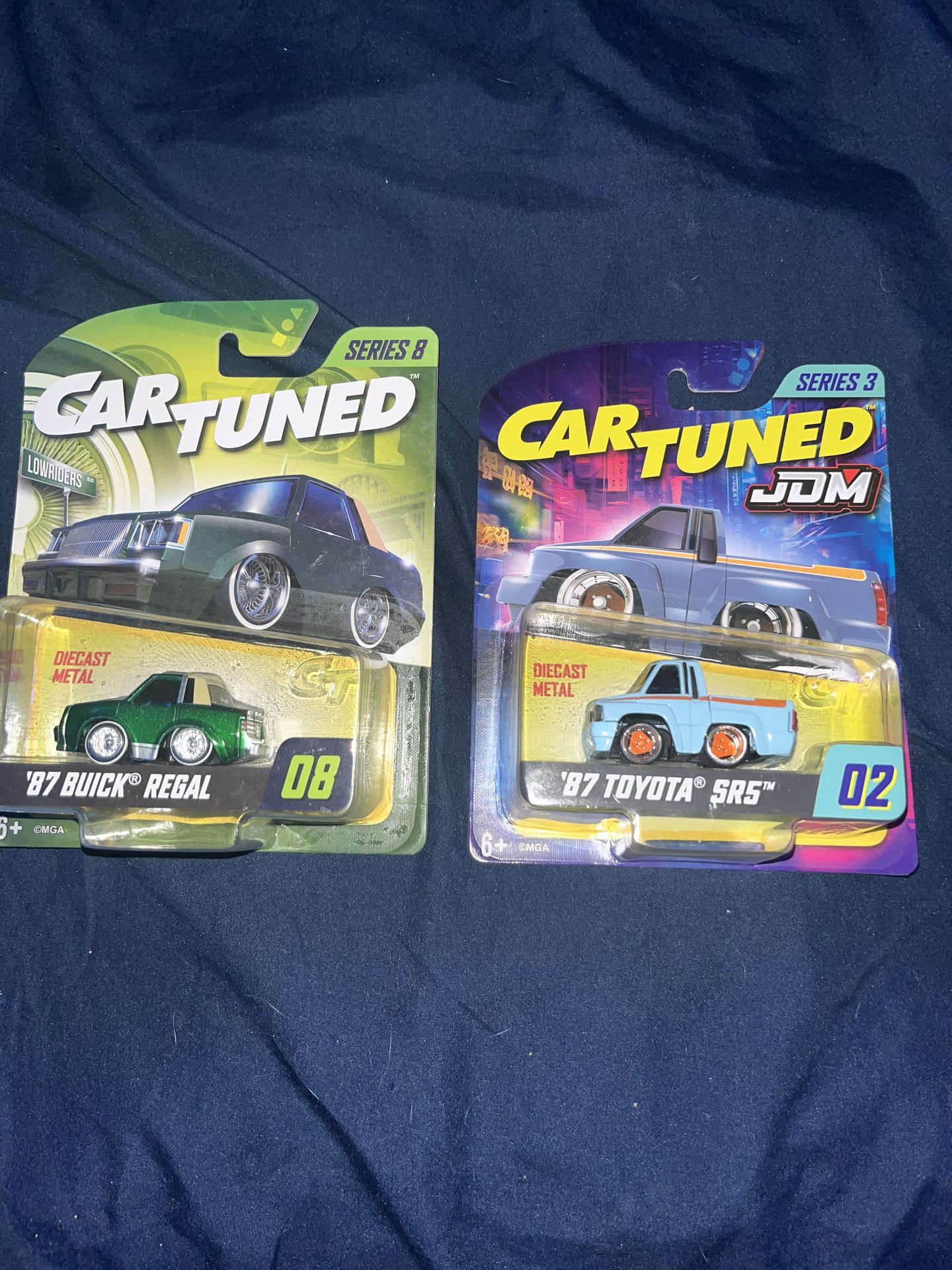 Car Tuned collector mini scale cars