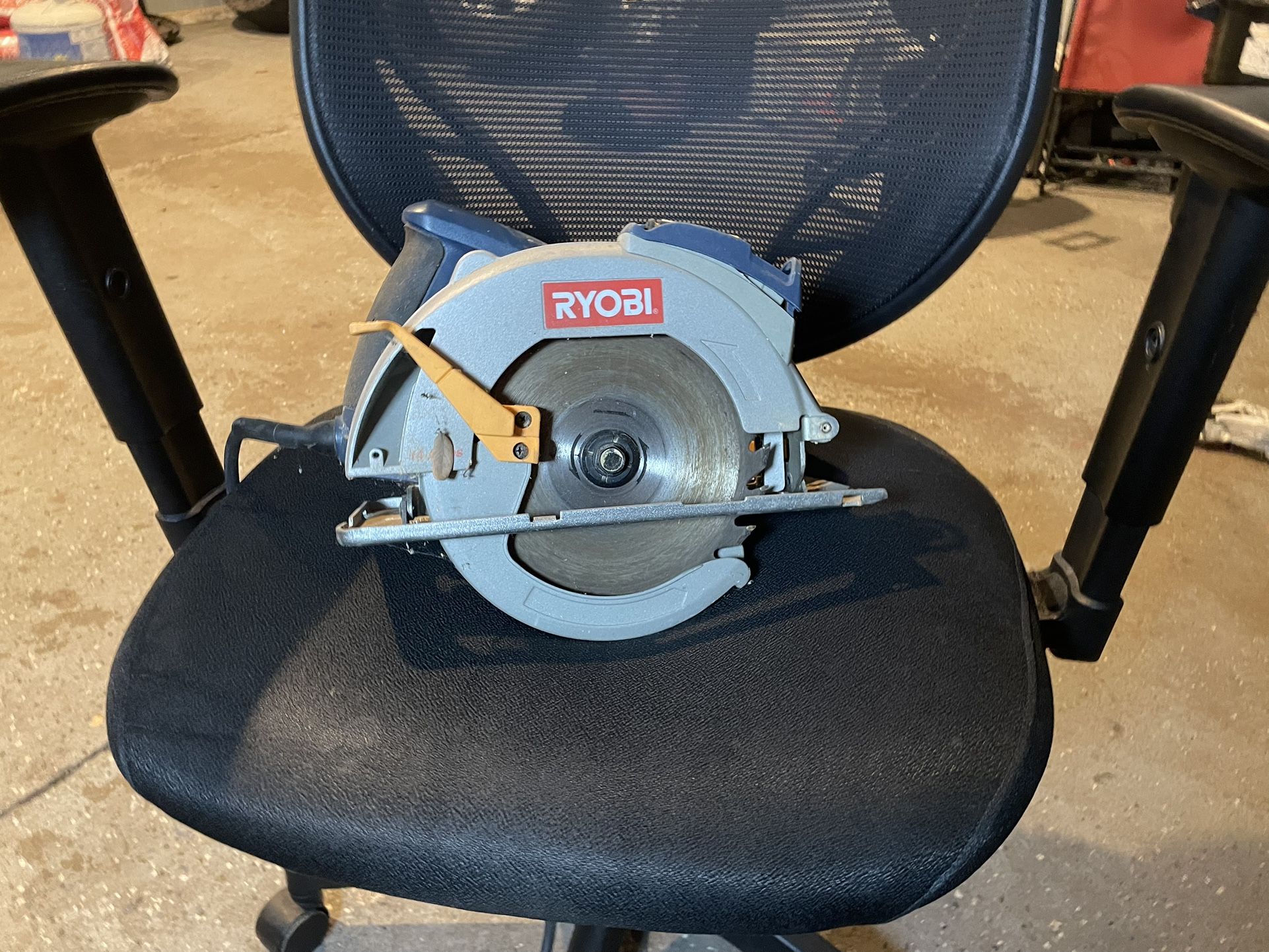 RYOBI Circular Saw