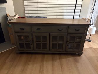 Tv stand
