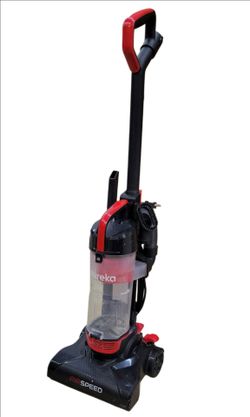 Eureka Airspeed Compact (Model NEU102) Upright vacuum Cleaner. The Bottom Roller Doesn't Roll.
