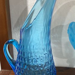 Beautiful Vintage Swag Vase 