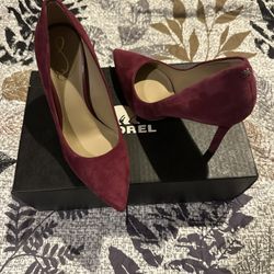 Size 7 Suede Heels