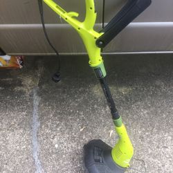 Lnew Hi powered Weedwhacker only $45 firm