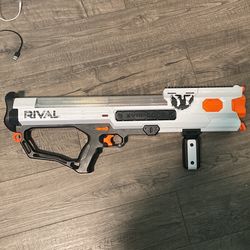 Nerf Rival      (Nerf Gun)