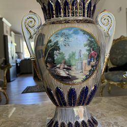 Fine China Vase 