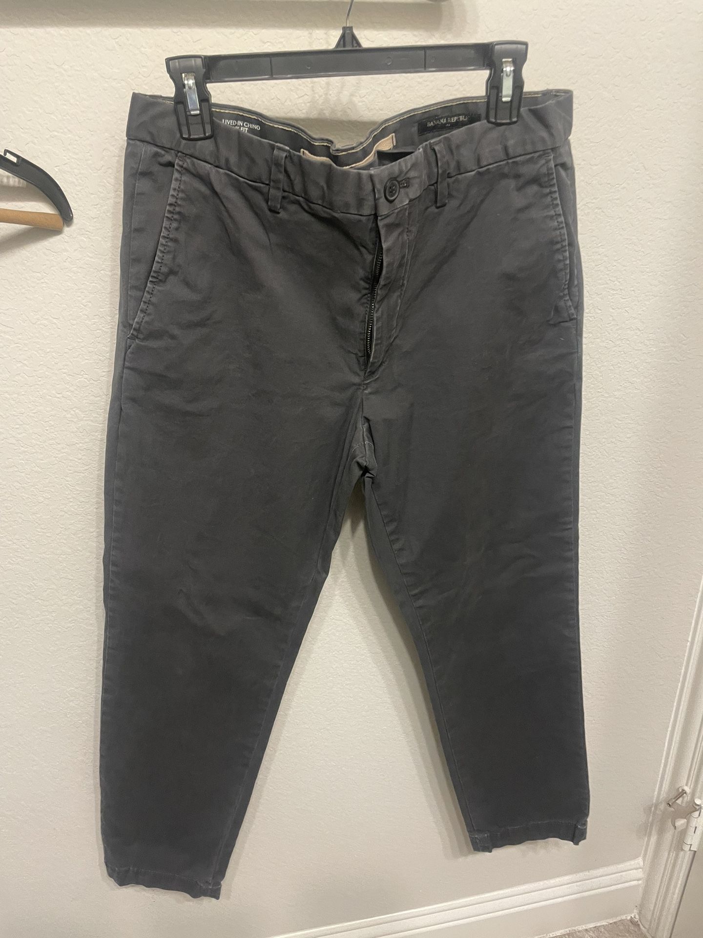 Banana Republic Mens Gray. Chino Pants Size 34x30