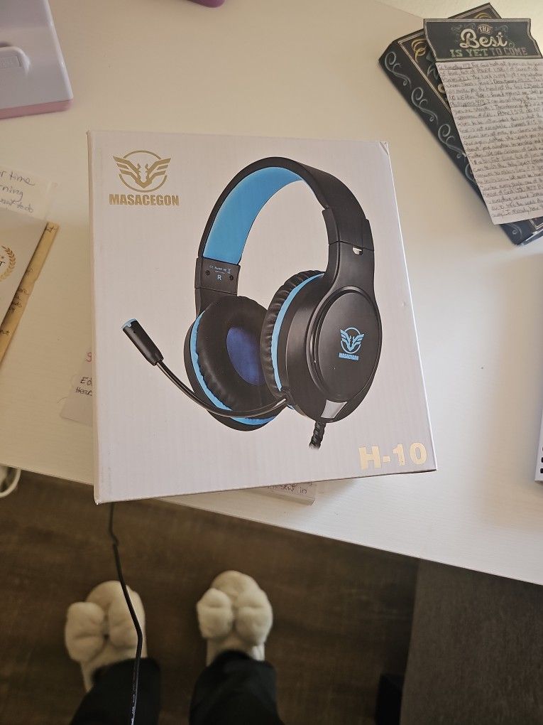 Pink Bluetooth.Headphones