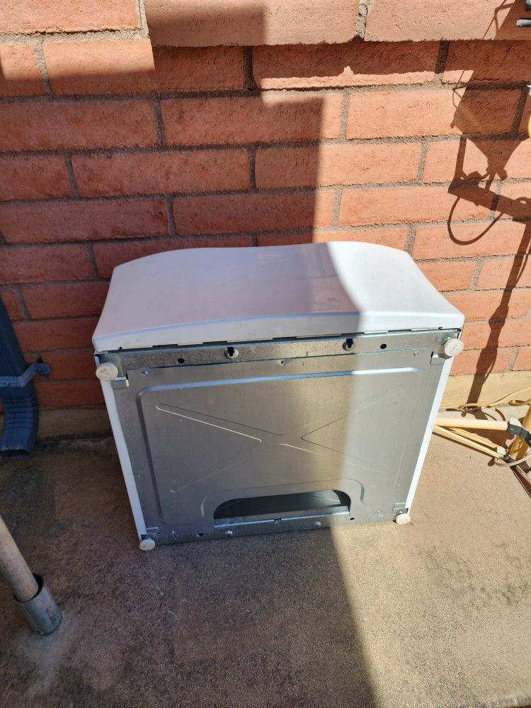 Washer/Dryer Pedestals