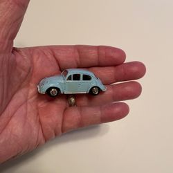 Vintage PLAYART Miniature (2 1/2”) VOLKSWAGEN BUG @ 1:64 Scale Made in Hong Kong