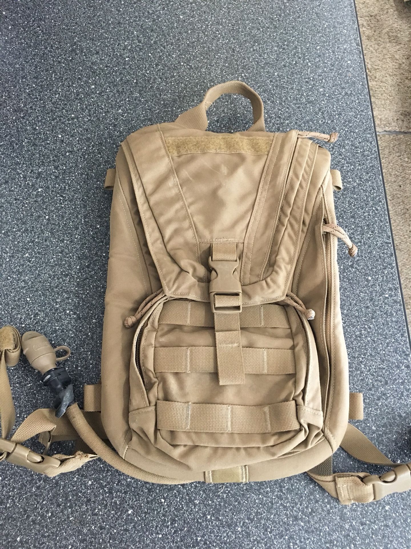 USMC CIF Issued Hydration Camelbak Carrier