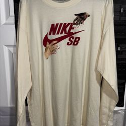 BRAND NWT NIKE SB MENS LONG SLEEVE SHIRT Cream/white SIZE LARGE NEW