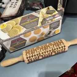 Cookie stamps set & embossed rolling pin NEW 