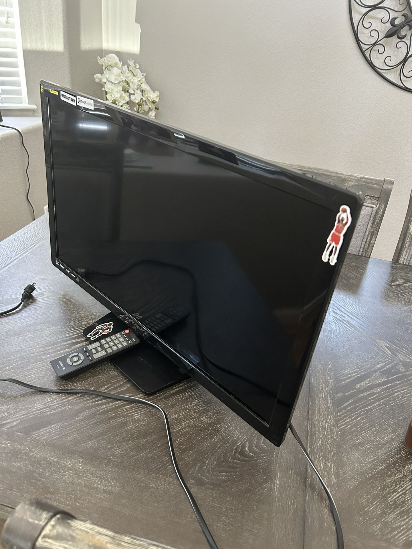 Free TV (not a smart TV)