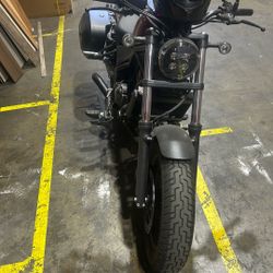 Motorcycle Like New ; Trades Acceptable ; Negotiable 