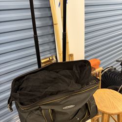 Tool bag with wheels