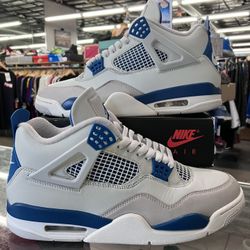 Air Jordan 4 Retro Military Blue 