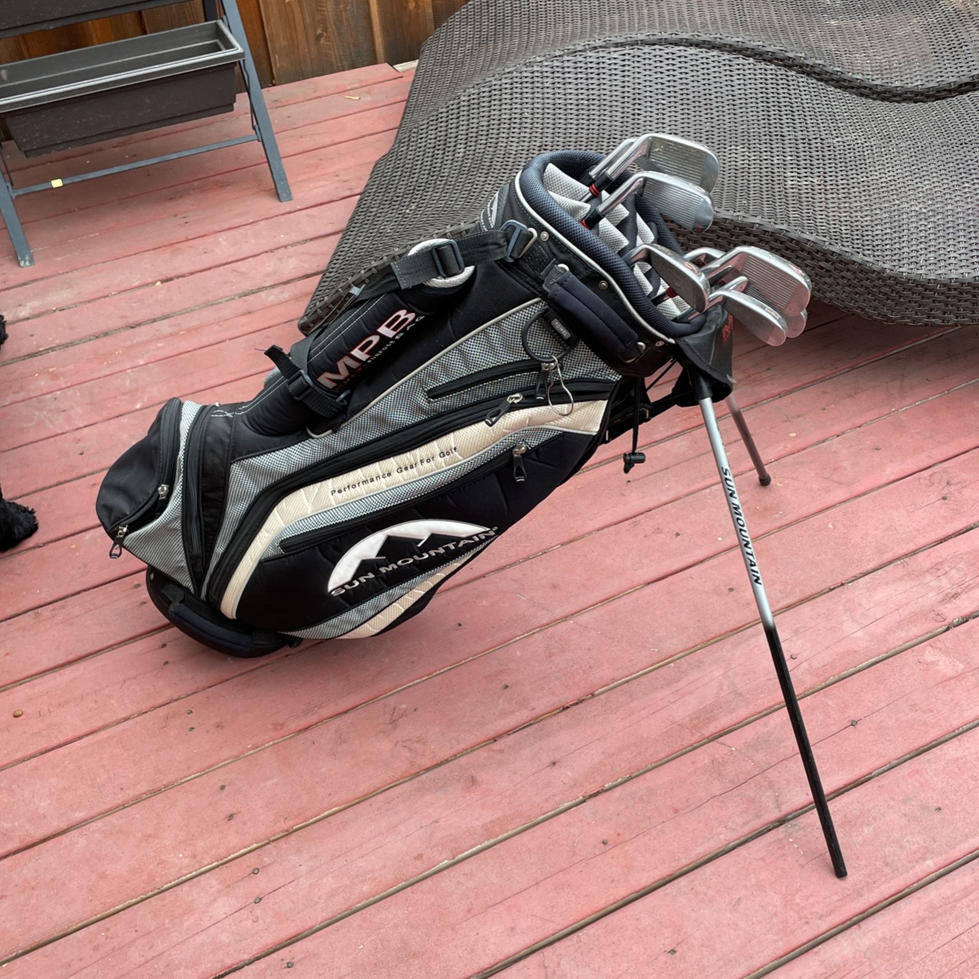 Used Golf Clubs And Bag for Sale in San Jose, CA OfferUp