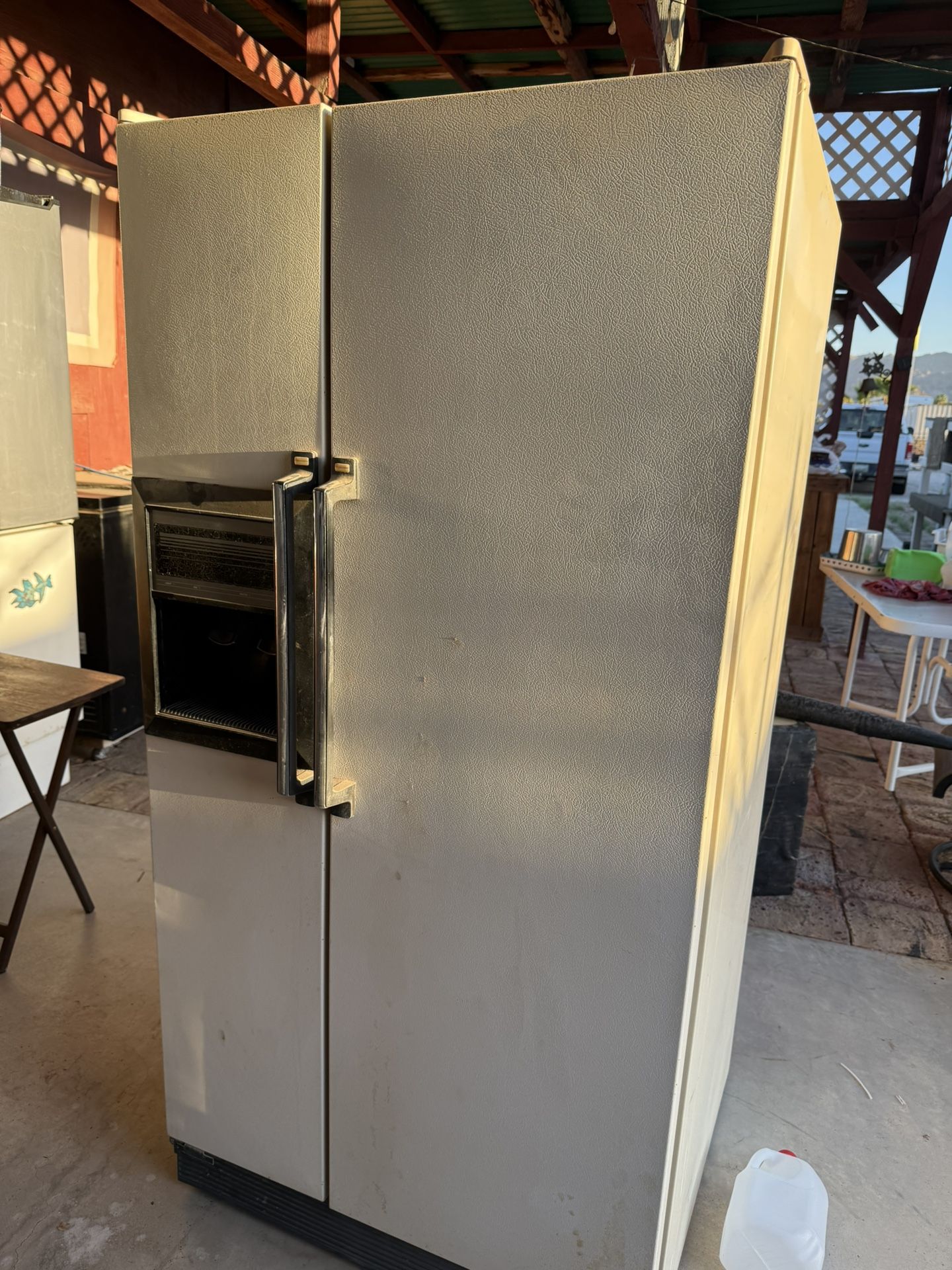 Refrigerator Two Doors