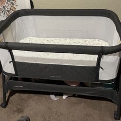 Bedside Baby Bassinet