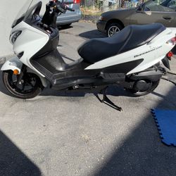 2016 Suzuki Bergman 200 CC