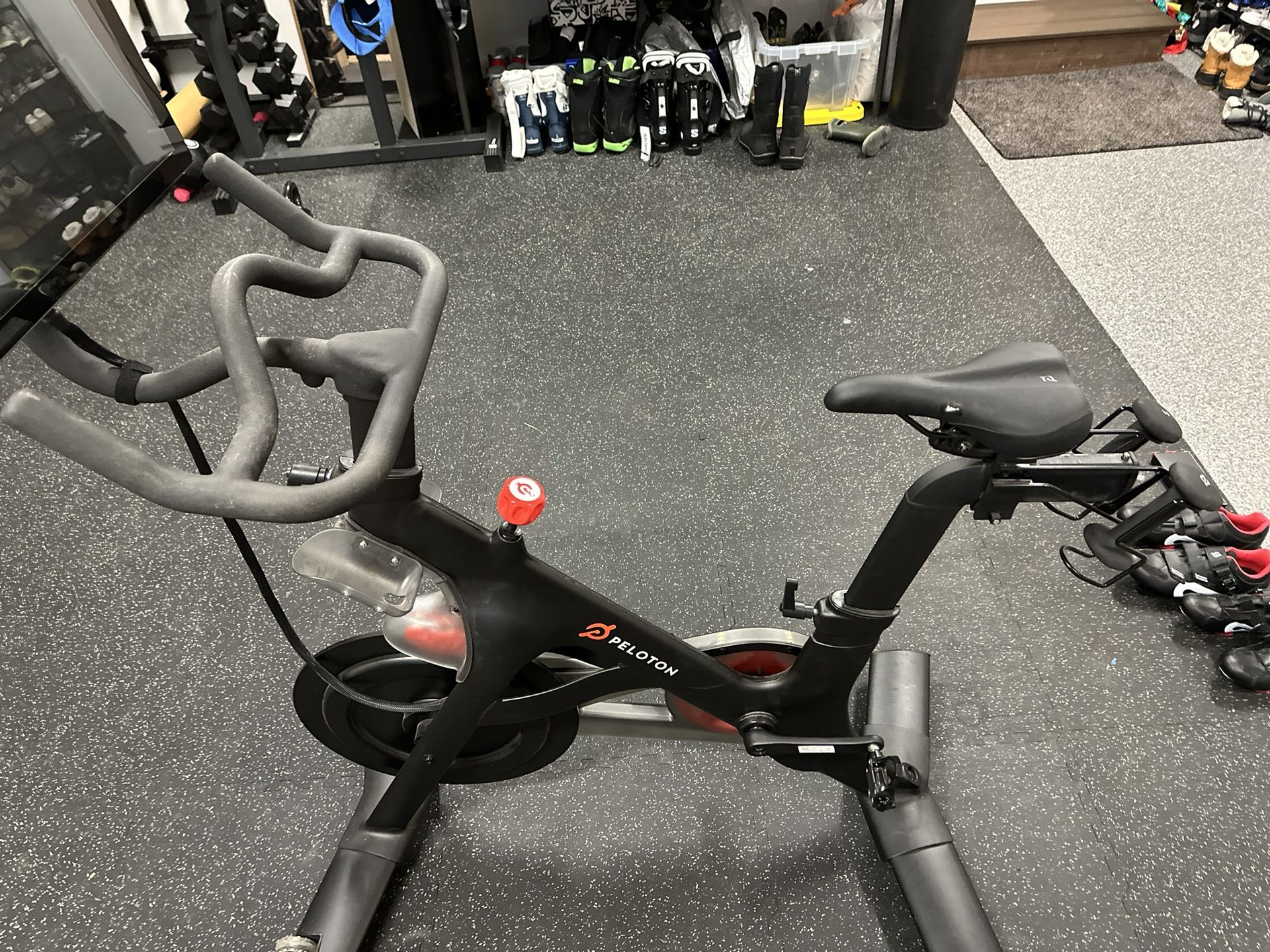 Peloton For Sale With Accessories
