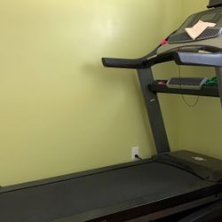 NordicTrack Commercial 1750 Treadmill