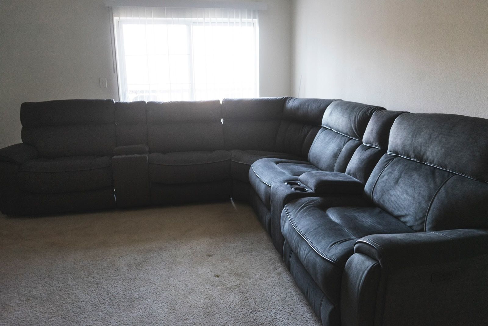 Immaculate Sectional Sofa (Barely Used) Home & Garden