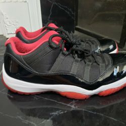 Jordan 'Bred' 11 